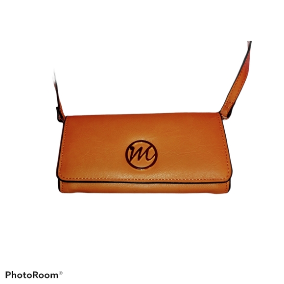 emelie m. Tan crossbody purse - Picture 2 of 5